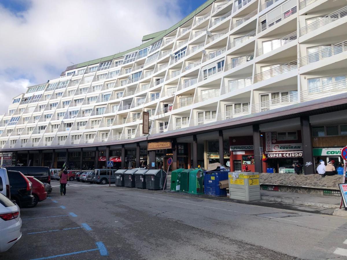 Apartamento Plaza Pradollano 1 سْييرا نيفادا المظهر الخارجي الصورة